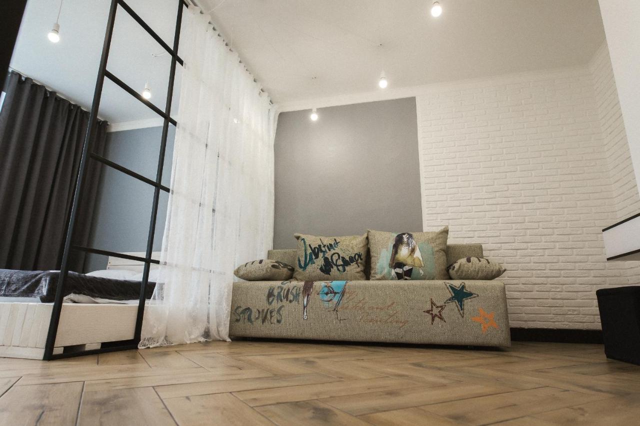 Loft-Style Apartment 伊斯梅尔 外观 照片